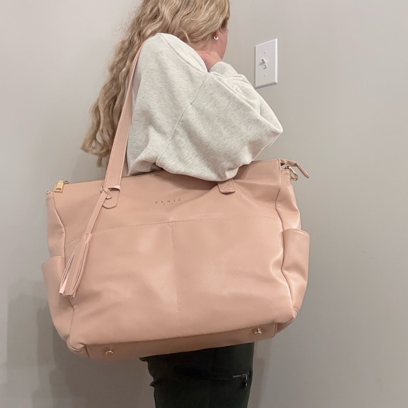 Elkie & Co Aberdeen Blush Tote Diaper Bag w/ Strap, Pouch & Pinstripe Interior - Picture 2 of 10